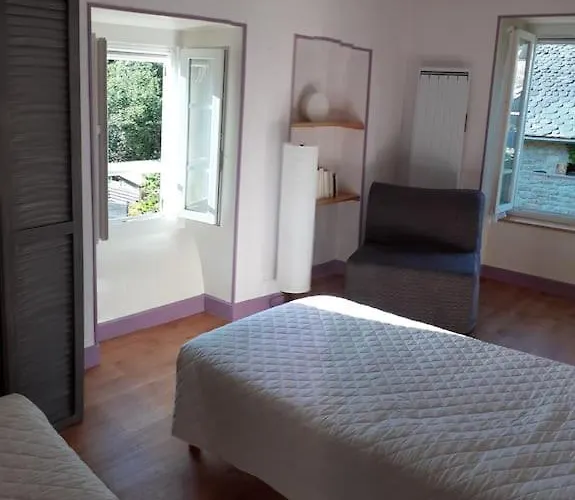 La Calmille Maison Avec Jardin Дом отдыха *
